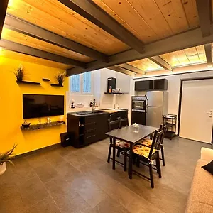 La Casa Di Paola , Milan Italy
